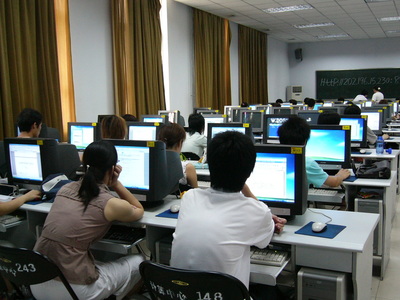 煉實踐技能，育綜合素養 軟件學院05級學生第二學期實訓周全面啟動